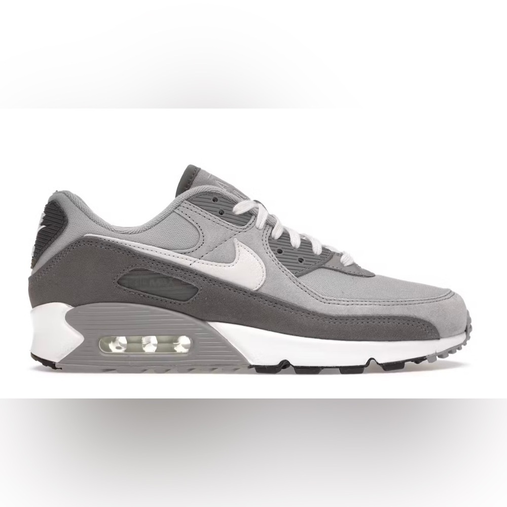 Nike Air Max 90 PRM
Light Smoke Grey